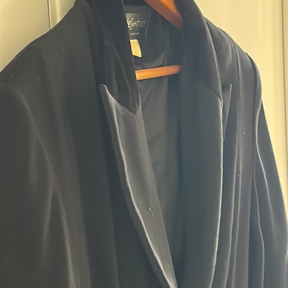 Yves Saint Laurent RARE single breasted max length coat wool w/velvet accents - Picture 13 of 13